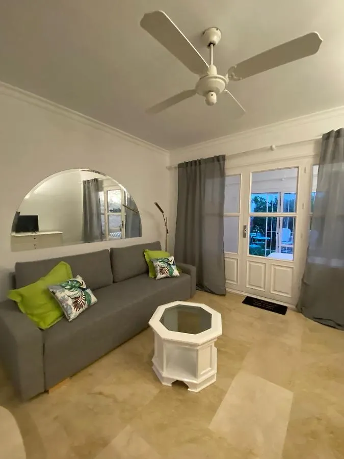 Apartamento El Paraiso Golf Y Playa Estepona 0*,